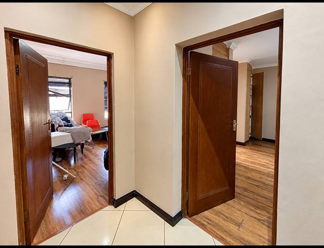 4 BEDROOM HOUSE FOR SALE IN VANDERBIJLPARK SE 7